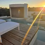 Brand New Penthouse Jungle Views 2 Bdr Sleeps 6
