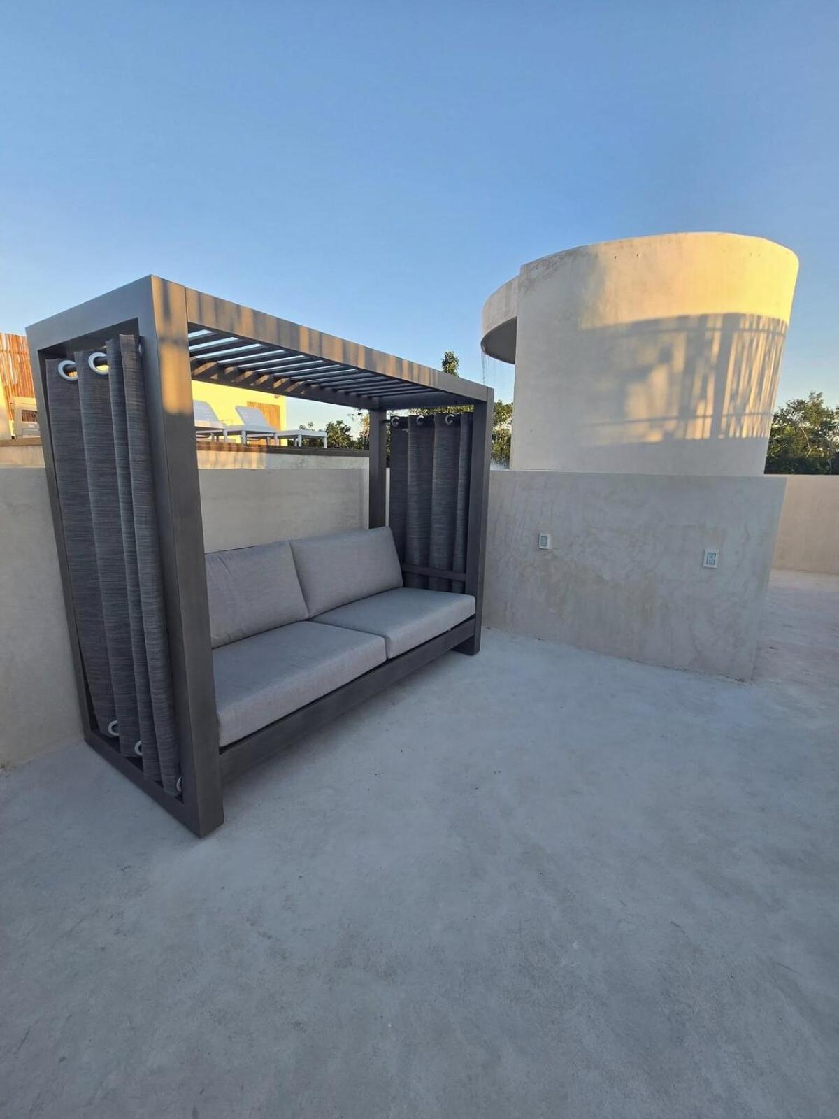 Ferienhaus Brand New Penthouse Jungle Views 2 Bdr Sleeps 6 *