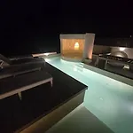 Brand New Penthouse Jungle Views 2 Bdr Sleeps 6
