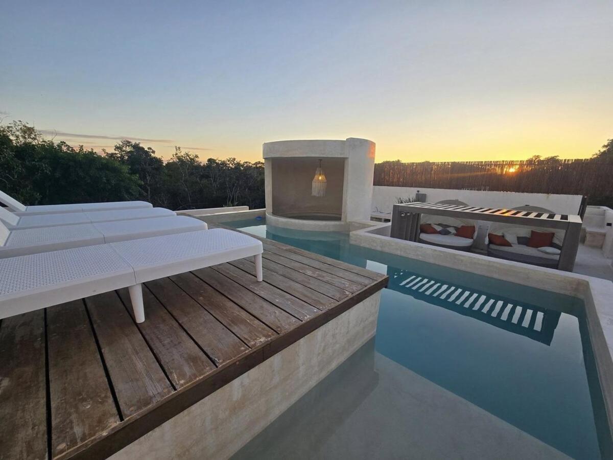 Brand New Penthouse Jungle Views 2 Bdr Sleeps 6 Holiday home