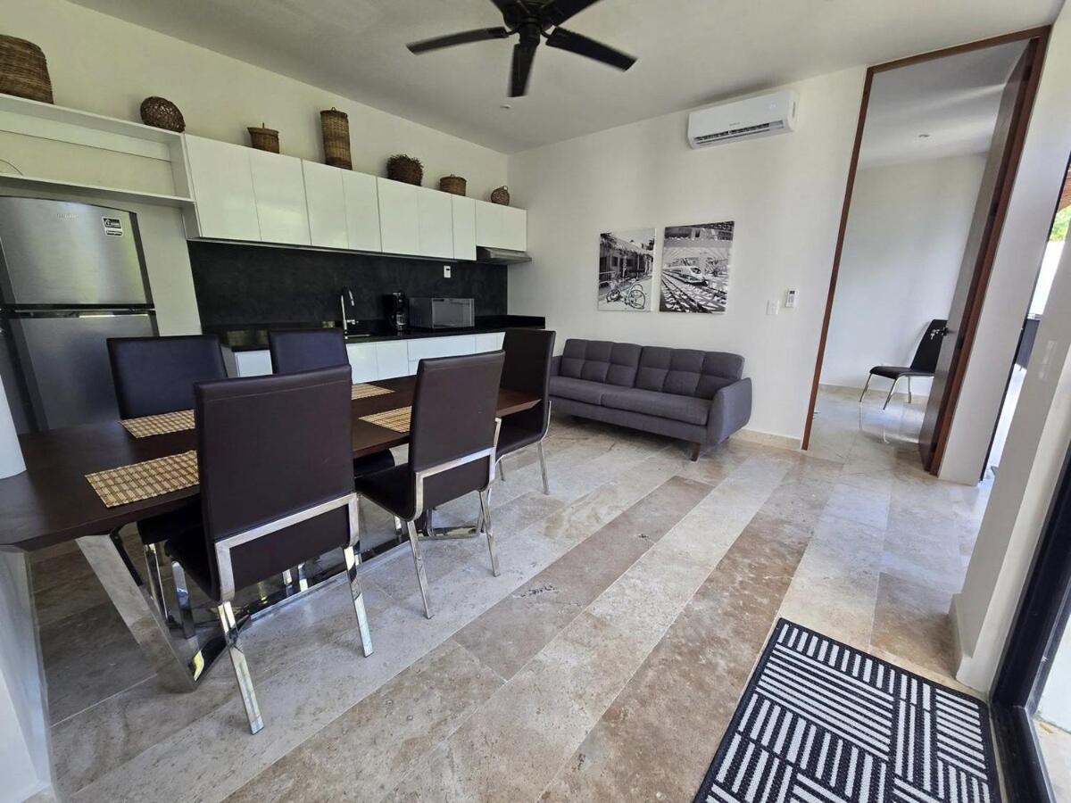 Holiday home Brand New Penthouse Jungle Views 2 Bdr Sleeps 6 *