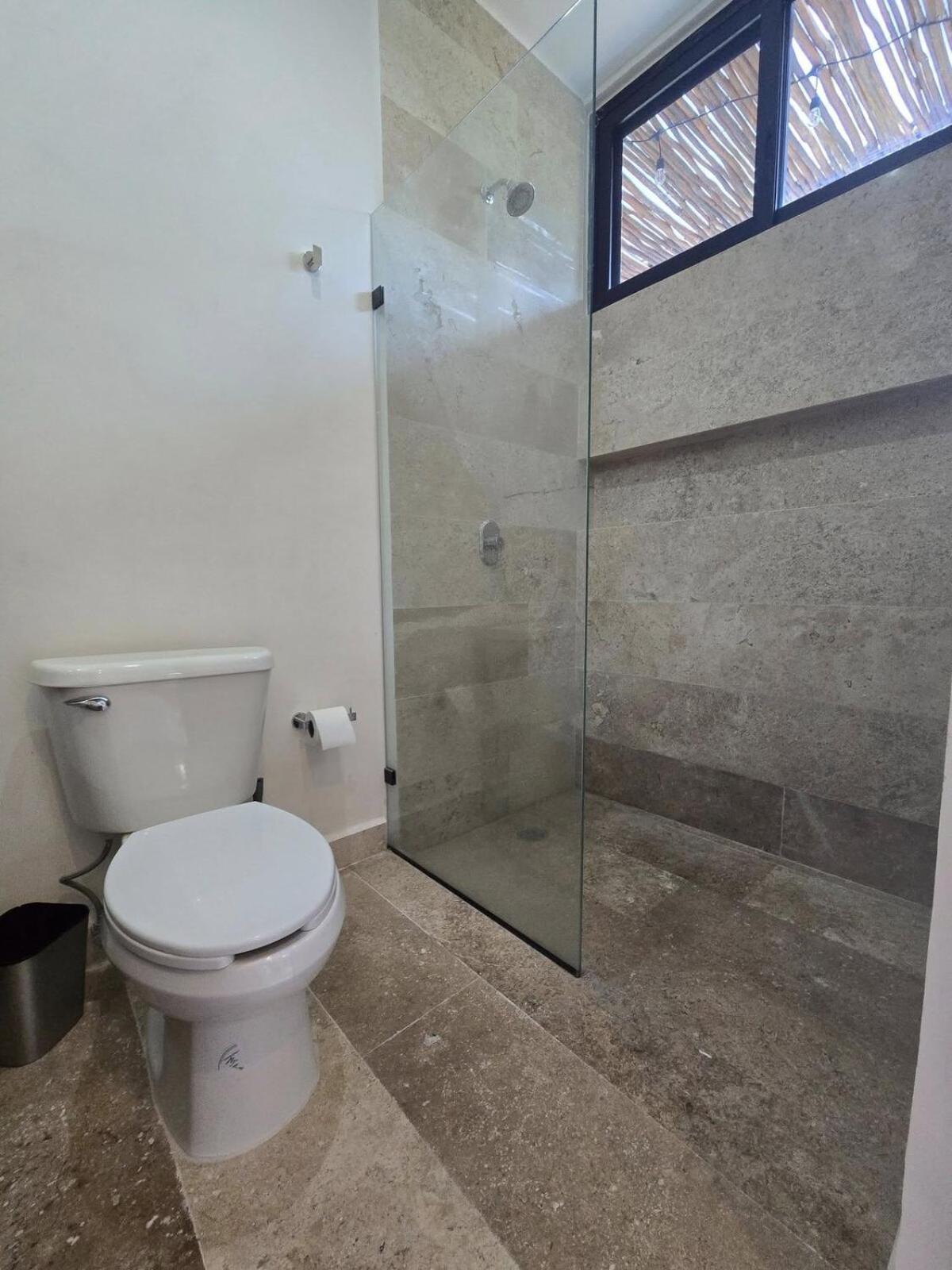 Brand New Penthouse Jungle Views 2 Bdr Sleeps 6 Holiday home *