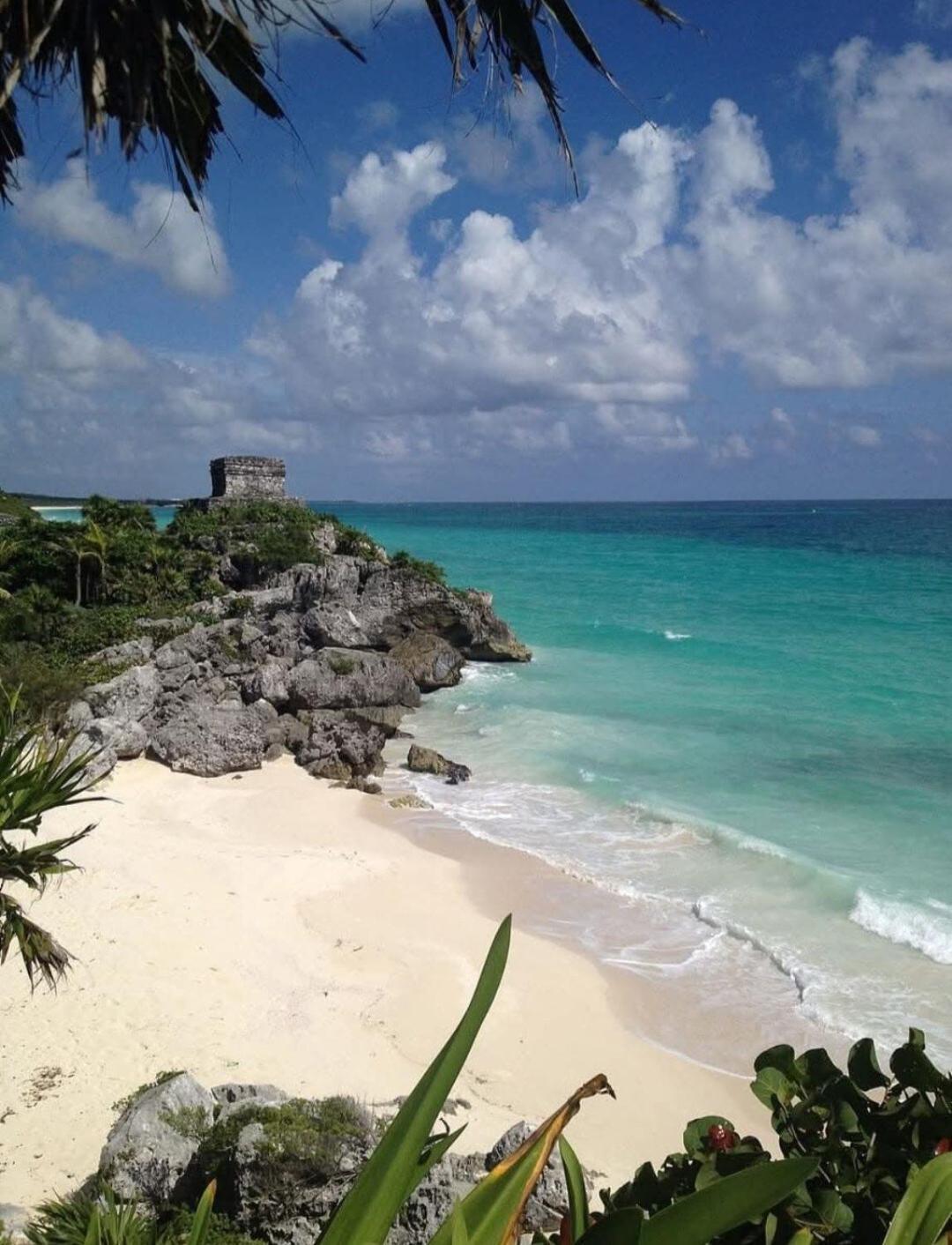 Brand New Penthouse Jungle Views 2 Bdr Sleeps 6